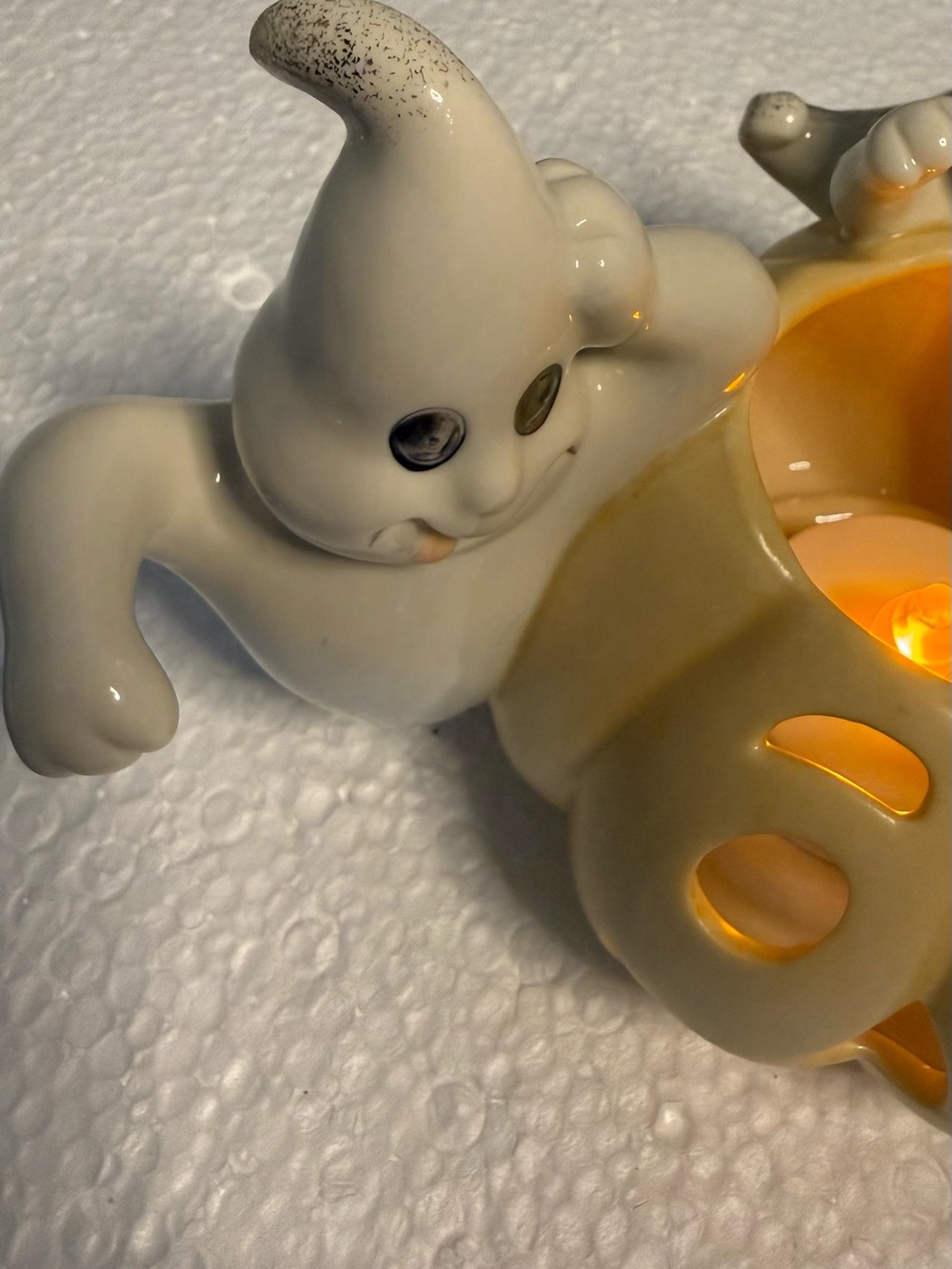Lenox Vintage Halloween Ghost Trio
Pumpkin Tealight Candle Holder Like New - Picture 5 of 9